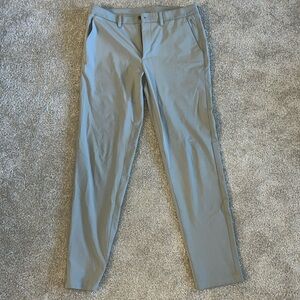 CRZ Yoga slim fit athletic khakis Pants 33W 32L